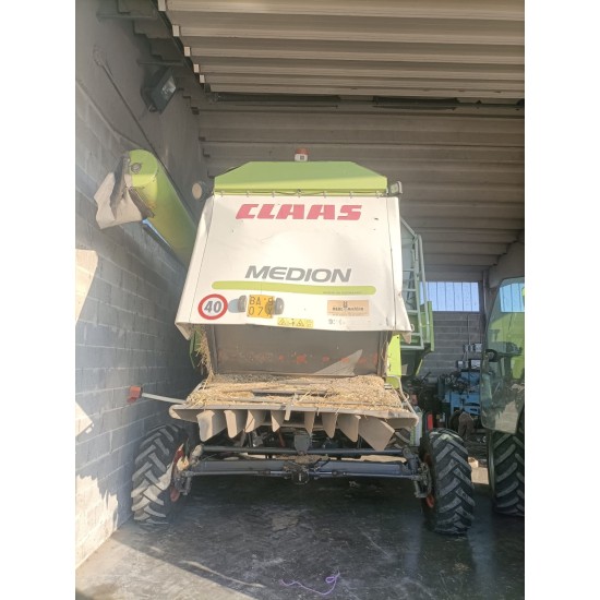 MIETITREBBIA CLAAS MEDION 330 H