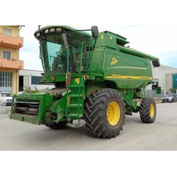 MIETITREBBIA JOHN DEERE CTS 9780 HILLMASTER