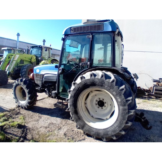 NEW HOLLAND TNF 95 DT ____ TRATTORE FRUTTETO