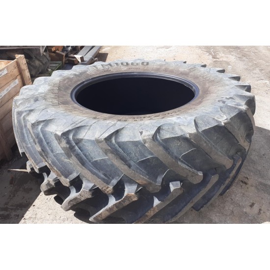 GOMMA TRELLEBORG TM 1060 __ 750 / 70 R 44